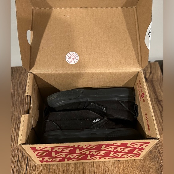 Vans Other - Vans Slip On V